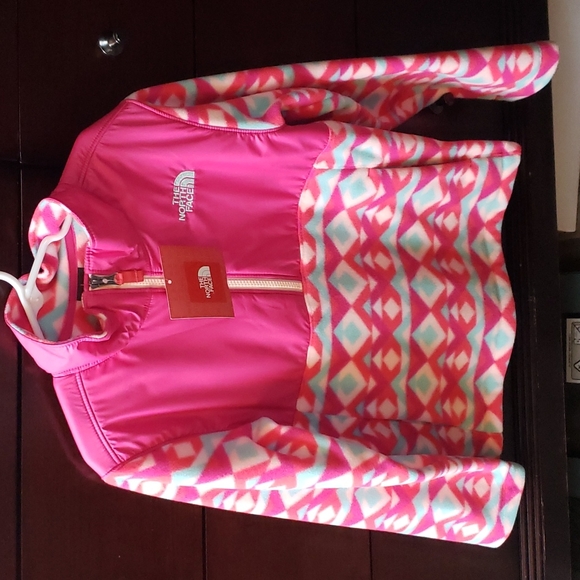 The North Face Other - Girl's size small North Face Pullover